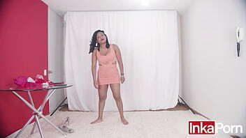 Casting Josselyn (Peruana morena pelo rulo)