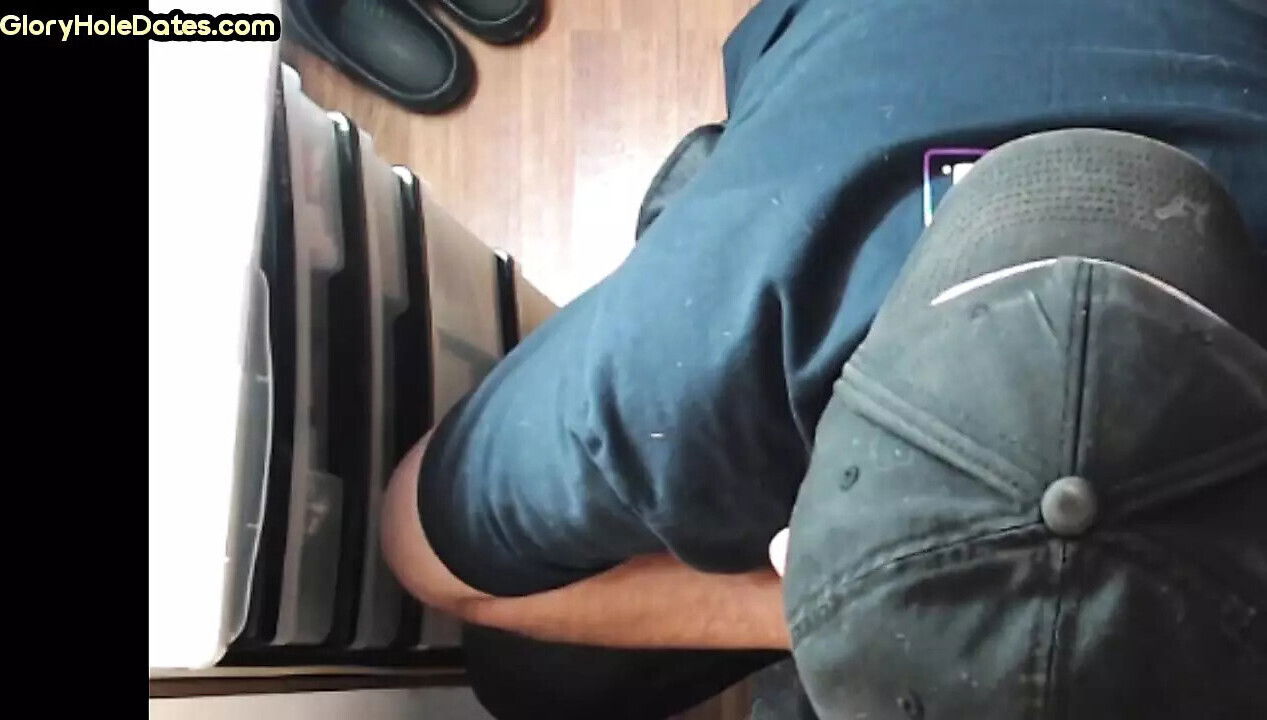 Gaydaddy sucks gloryhole home till mouth