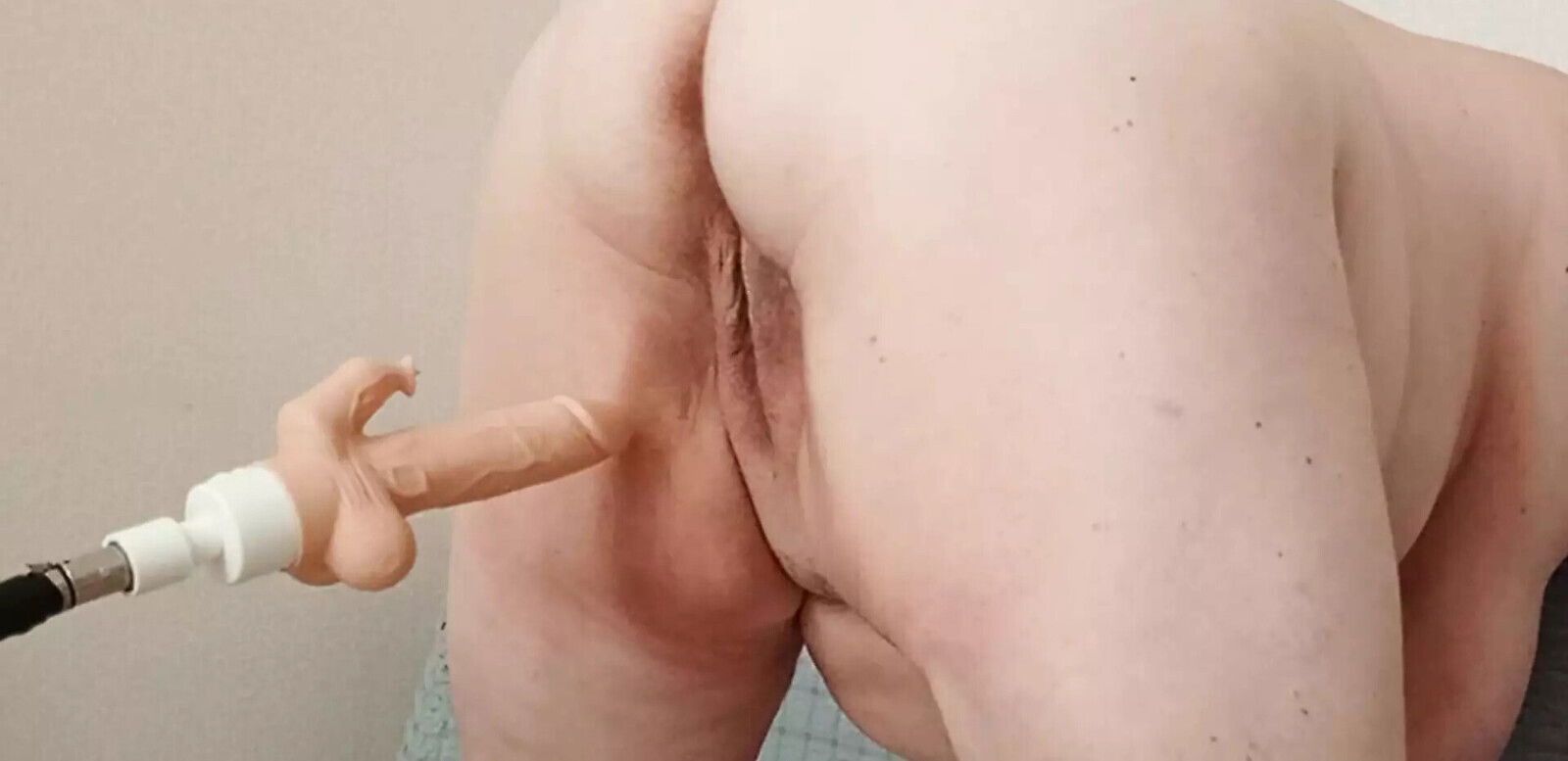 with stepmom's pussy machine