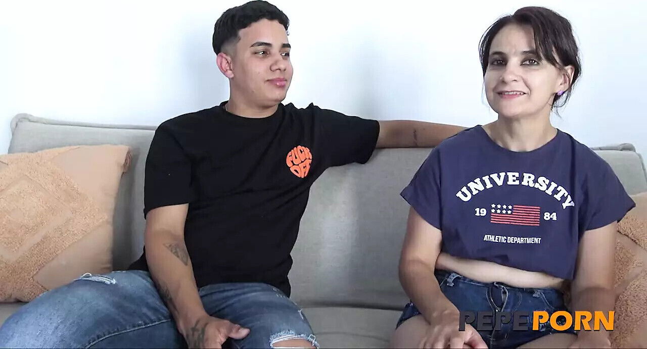 Sexy with great body comes ready become PORN STAR!