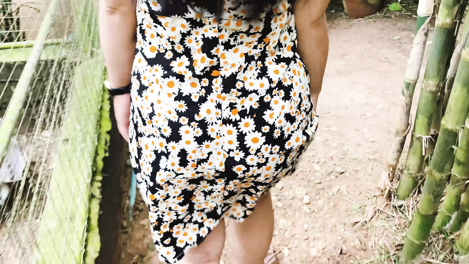 VLOG Thailand Coffee shop With Sexy Girl