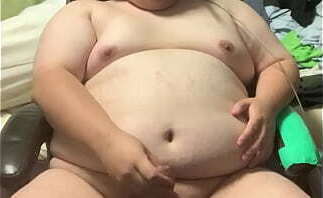 射精我慢をしていたデブ