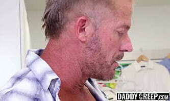 Barebacking sexy stepdad Dixxon after rims delicious