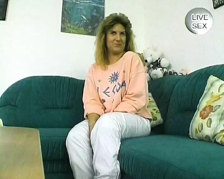 Wild lady from Germany getting filed while masturbating shower