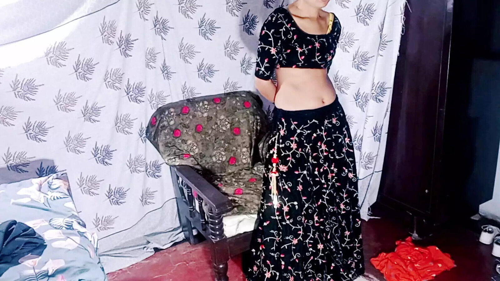 Half niked bhabhi caught dever.. shake squrting Dogy style orgasm Desi bhabhi Standing fuck cute bhabhi