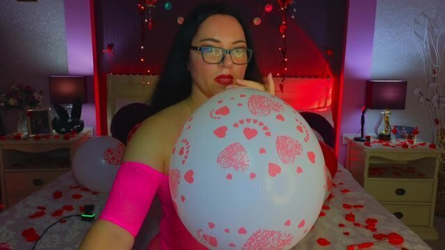 Balloons fetish