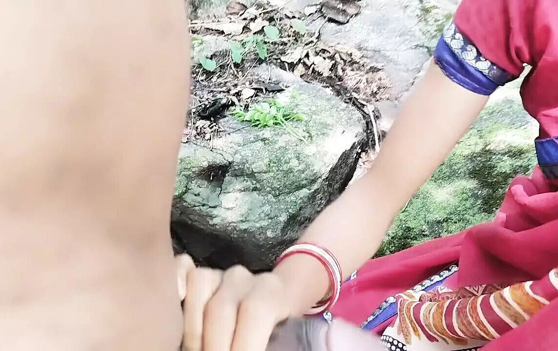 desi girl walking alone forest stranger came there pussy fucking hard, teen girl fucking hard stepbro