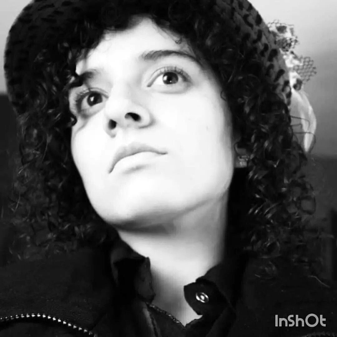 Singing tango Gricel Nature