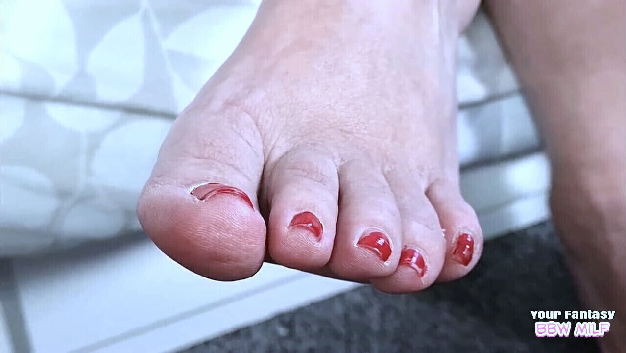 foot fetish guys (heels fishnets amateur milf wife homemade mature saggy tits)