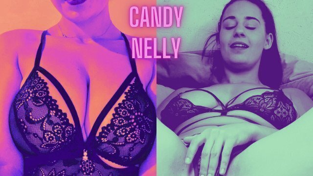 Petite française GROS SEINS joue avec chatte bien crémeuse