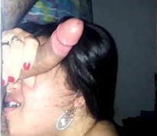 A mi madrastra se la cojen entre 2