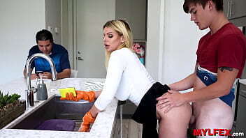 Mylfex Lustful Stepmom Fucked Beside Clueless