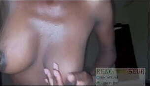 RenoiBaiseur: Mrsrenoi aux gros seins bais&eacute_ par son mec