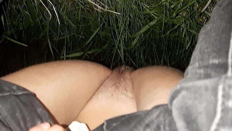 Girlfriends Public Pissing Masturbation Real Orgasm