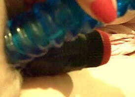 im playing with 2 big dildoes