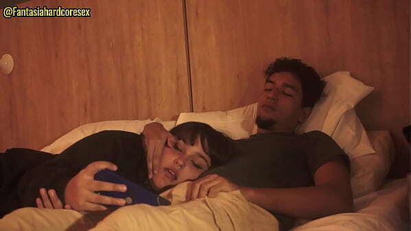 hermanastra traga pene despues peli casi descubren FANTASIAHARDCORESEX