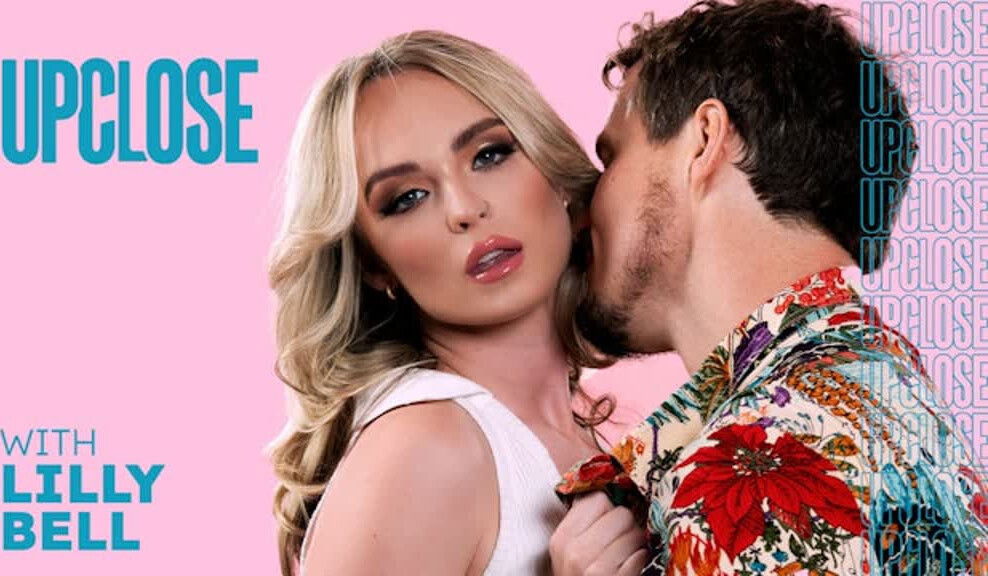 CLOSE Naturally Stacked Beauty Bell Passionate Romantic With Robby Apples