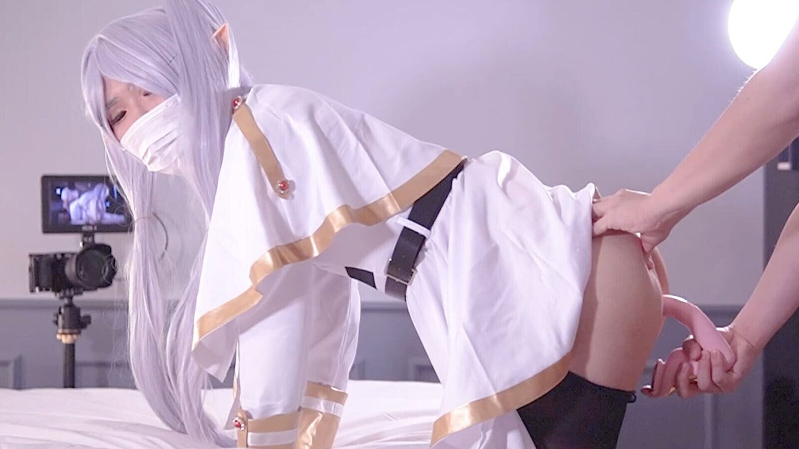 Cute Frieren Cosplayer Fucked, Asian hentai cosplay