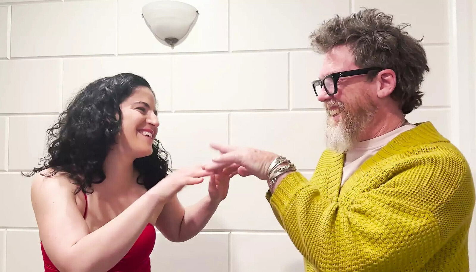 A Slut's Guide To Happiness Podcast - Episode 8: Surviving Conservative Rural America as a Closeted Queer Teenager - with T.Max