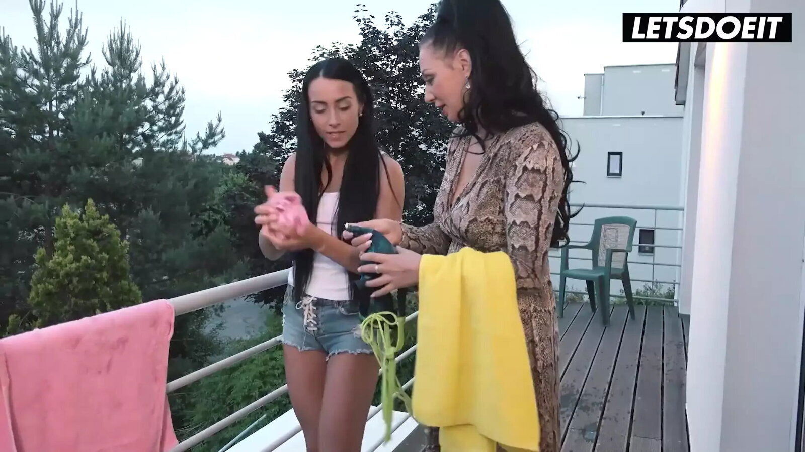 Sexy Milf Fucked Stepson Letsdoeit