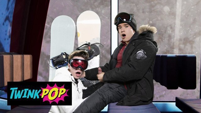 TWINKPOP Jordan Lake Sucks Maverick Under Blanket Finally They Fuck Doggystyle