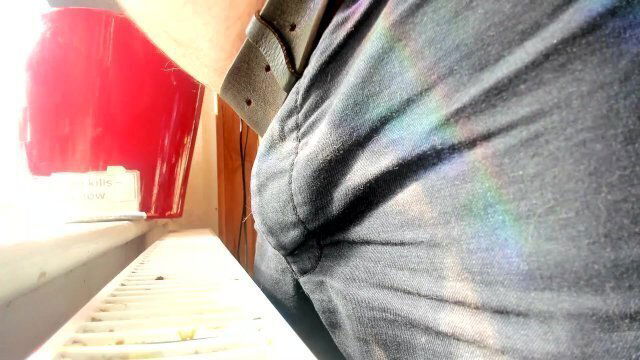 tummy learning french