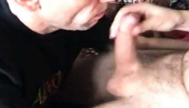 Older Gives Amazing Blowjob