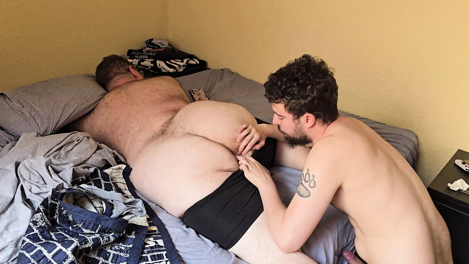 Bareback with Chubby Chaser