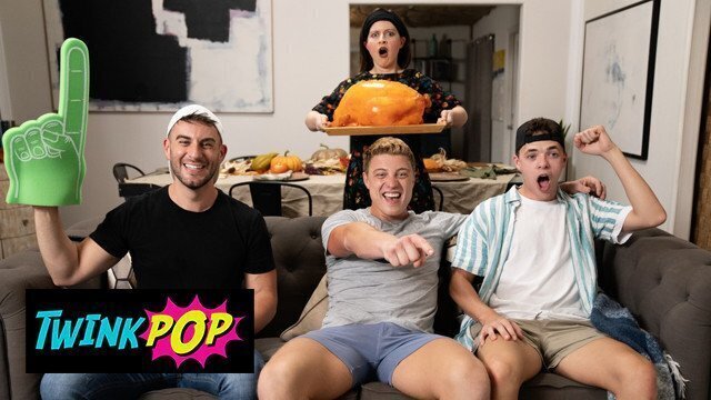 TWINKPOP Troye Dean Logan Aarons Hide Under Blanket Some Sneaky Stroking