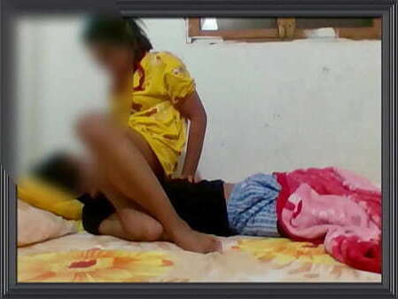 Myanmar University Student fuck hard home with boyfriend. Real Homemade