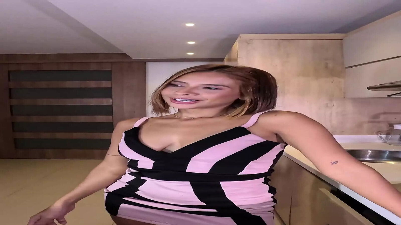 slutty neighbor gives very sweet dessert letting fill pussy with what nice horny welcome