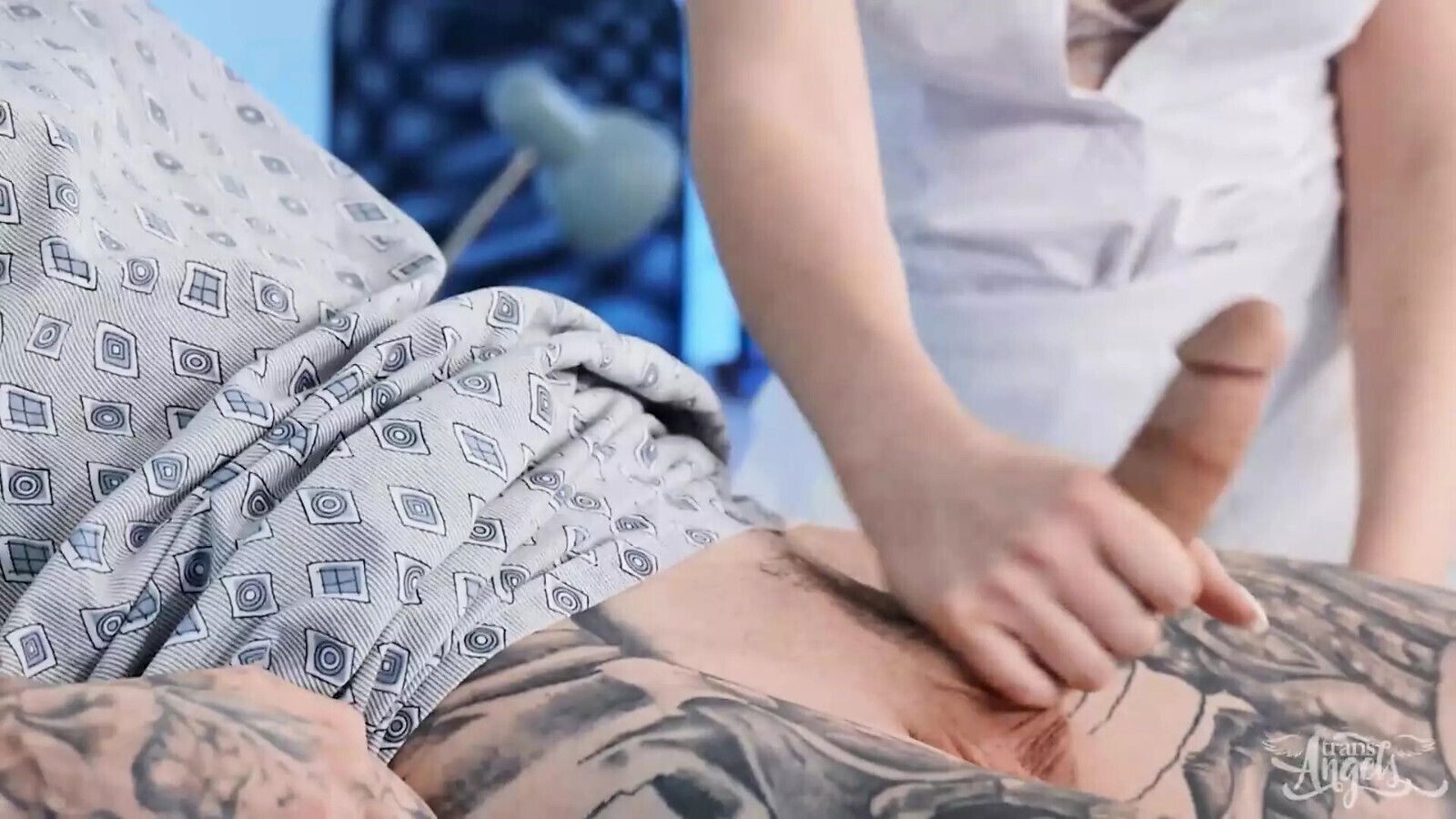 TRANS ANGELS Hatler Gurius Fucks Crystal Thayer Doggystyle Missionary Until Cums Pretty Face