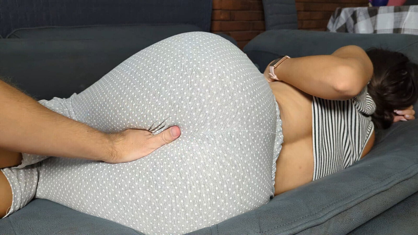 Stepmom lets fuck tight pussy after pussy gets under pajamas