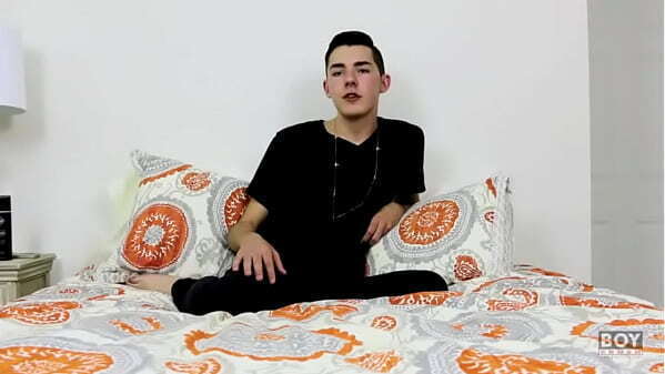 Enticing Connor Jacobs Wanks Front Camera