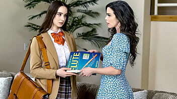 Little Cutie Can'_t Resist Mature Music Teacher'_s Advances