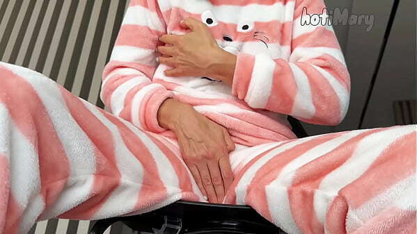 horny teen masturbating pussy orgasm