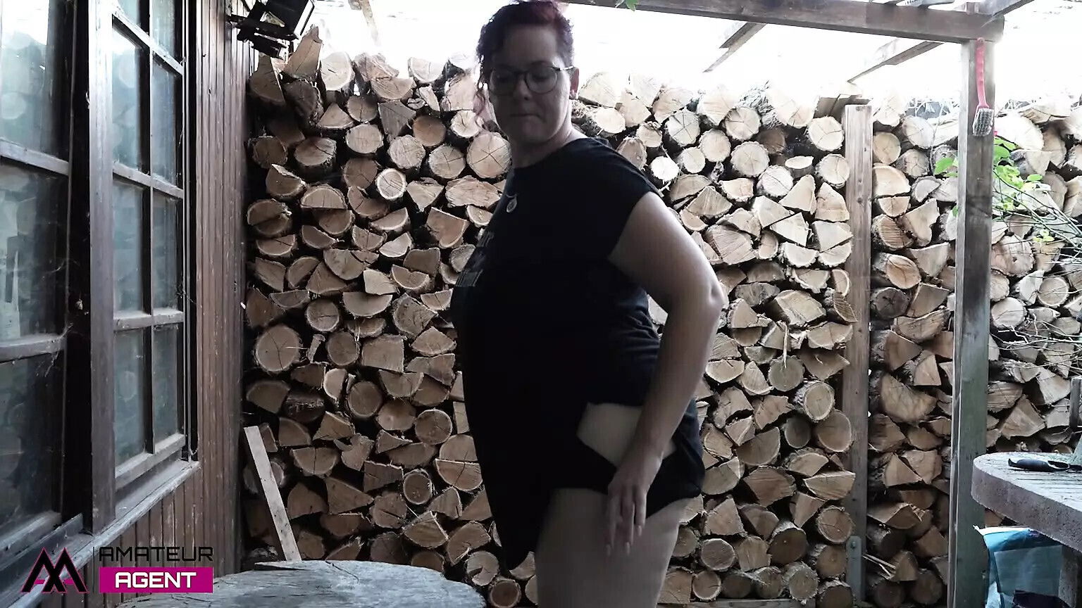 Horny brunette solo action behind house