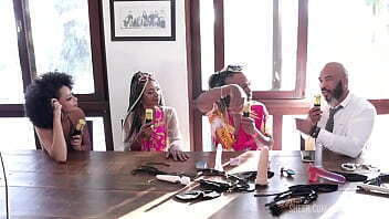 pedido louco para defecar, teve chuva dourada que... Casal Black (SHEER/RED)