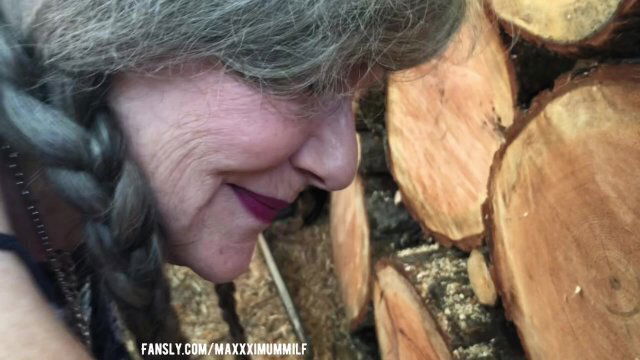 Stripped Spread Spanked Pussy Gets Good Wood Trade Blowjob! Full FANSLY!