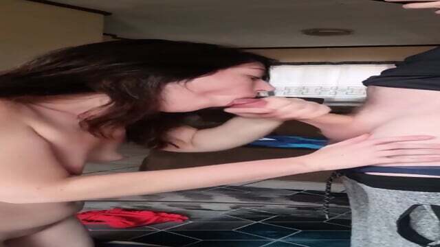 Brunette Glasses BLOWJOB FINISH Cumshot 4.10, South Africa