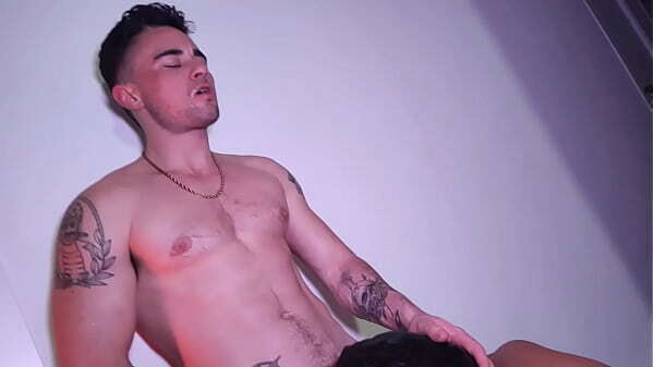 TRANS FUCKS THEN FUCK PINK PUSSY!!! (SHORT AMAZING VIDEO)