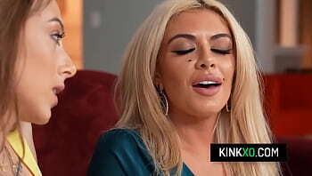 lesbian threesome Dani Blu, Charley Hart, Vivianne DeSilva