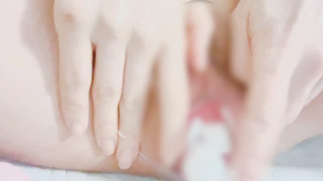 vol.124 *.❤︎.❤︎ 擬似産卵オナニー/////小さな卵をいっぱい/////❤︎.❤︎.* 個人撮影 ガチイキ変態オナニー　潮吹き おもらし ドアップ 高速ピストン