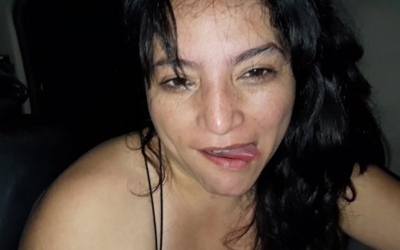 Desesperada leche hago follar madrugada cualquier lugar