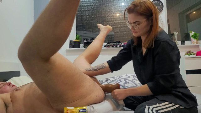 Femdom stepsister wanted to help her brother with jerking by pegging, She penetreate his as by dildo