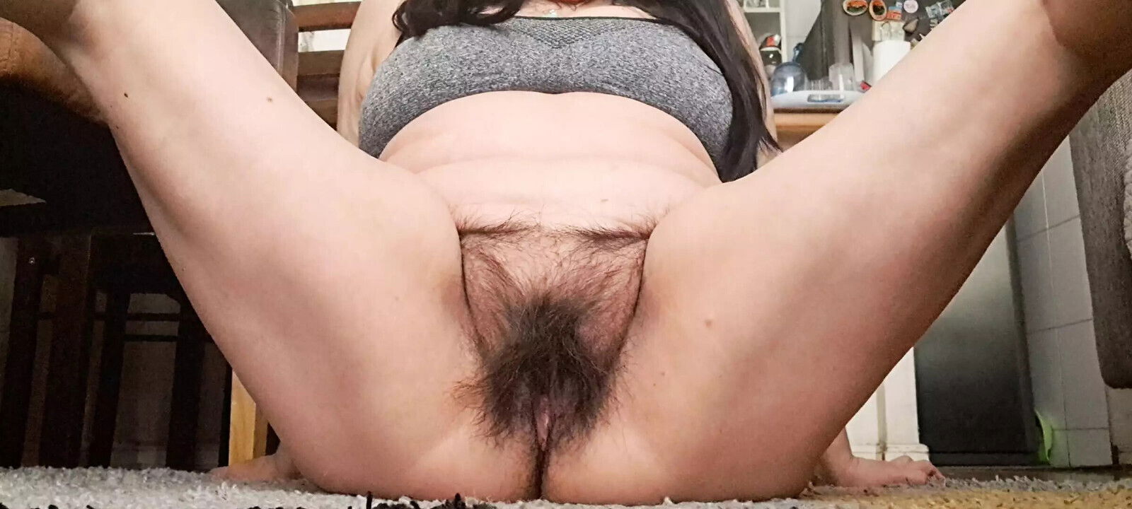 sexual movements opening legs