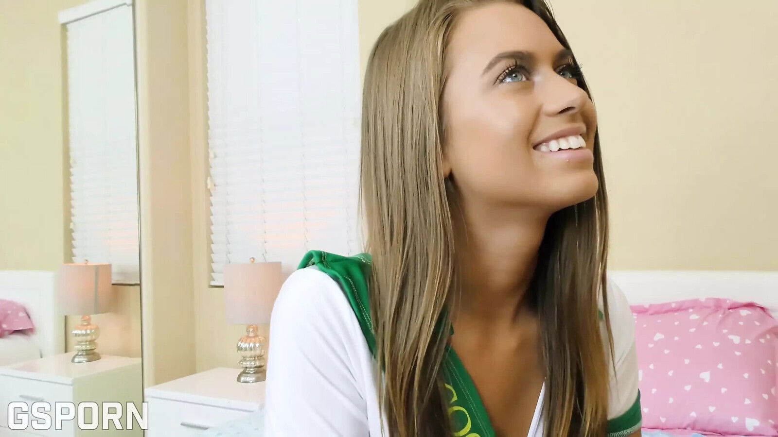 Young Scout Girl Need Deep Pussy Penetrations Hard