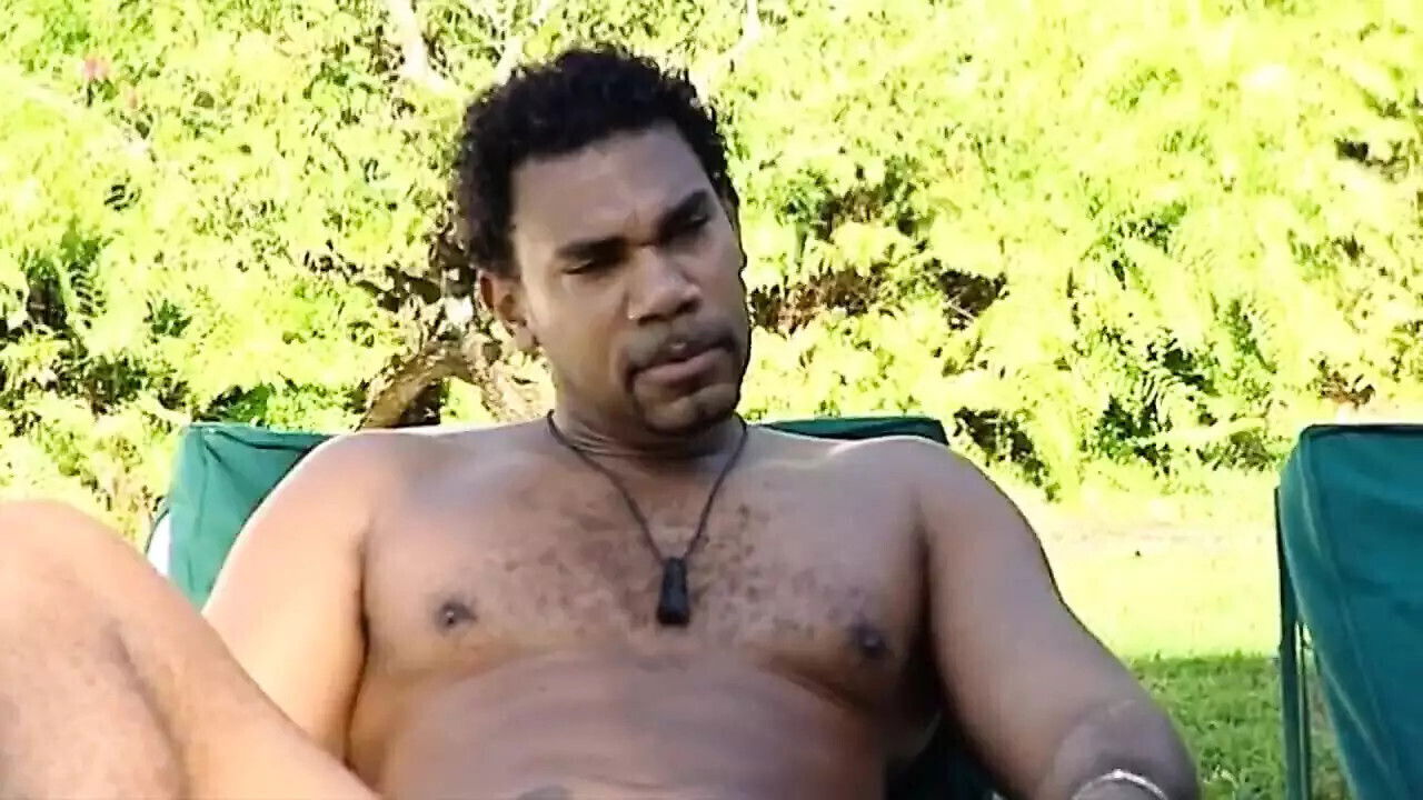 Dott Caribe full threesome scene