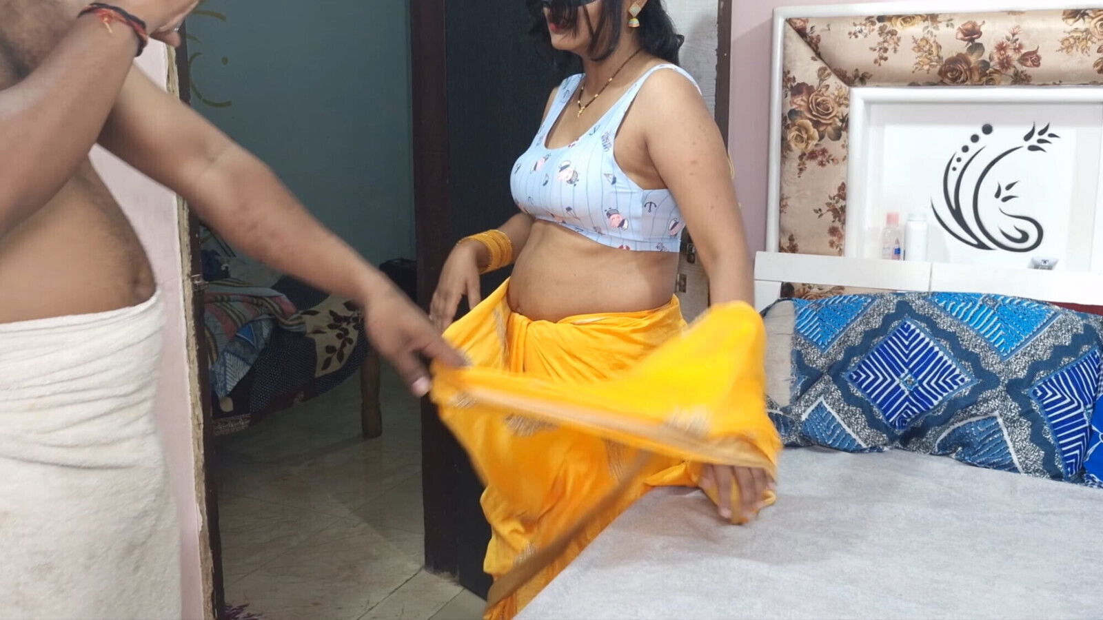 Indian Desi Bahu apne Sasur Lund Chusa