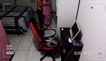 CASADA TRAINDO MARIDO VIZINHO CASA LADO